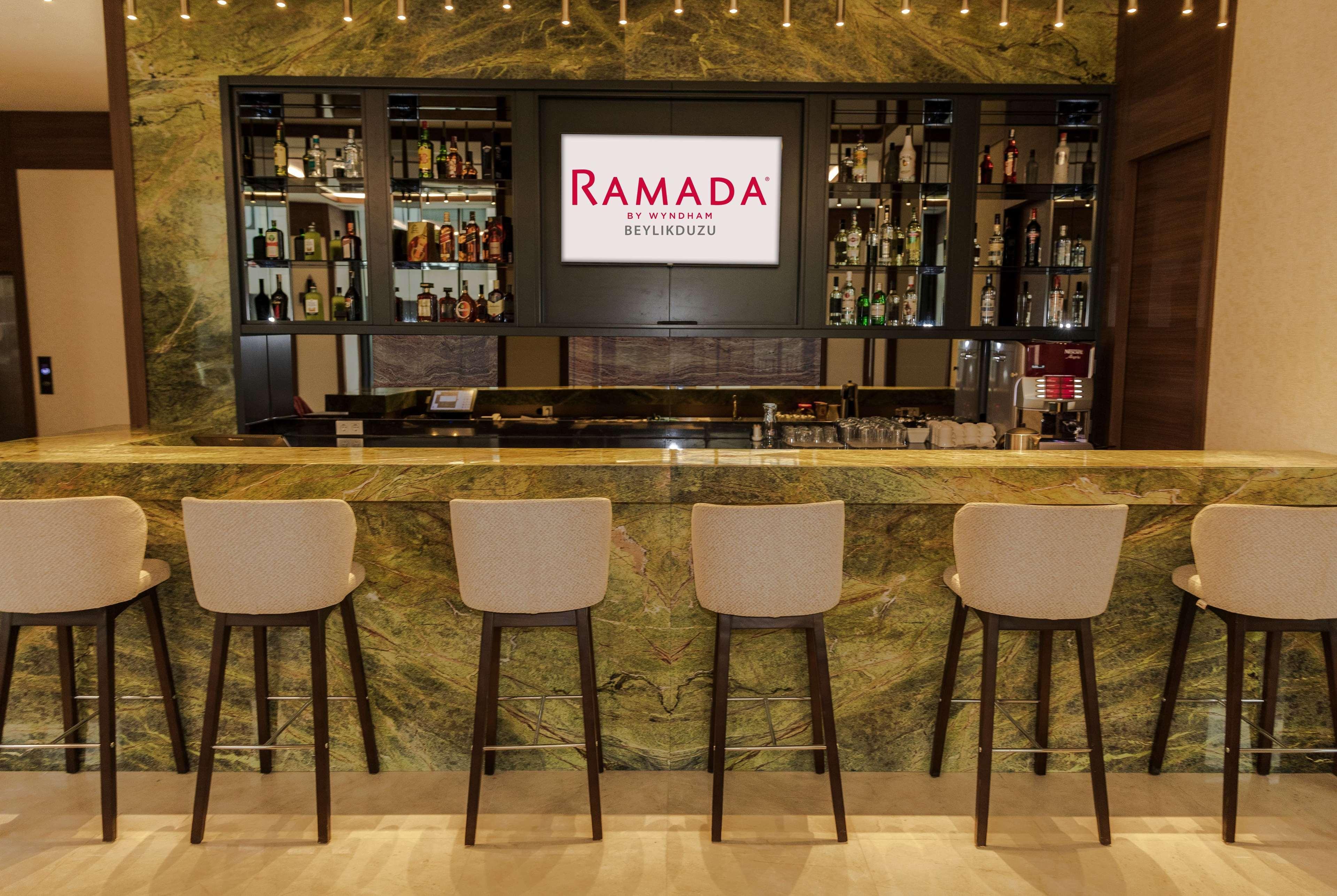 Ramada By Wyndham Beylikduzu Hotel Isztambul Kültér fotó