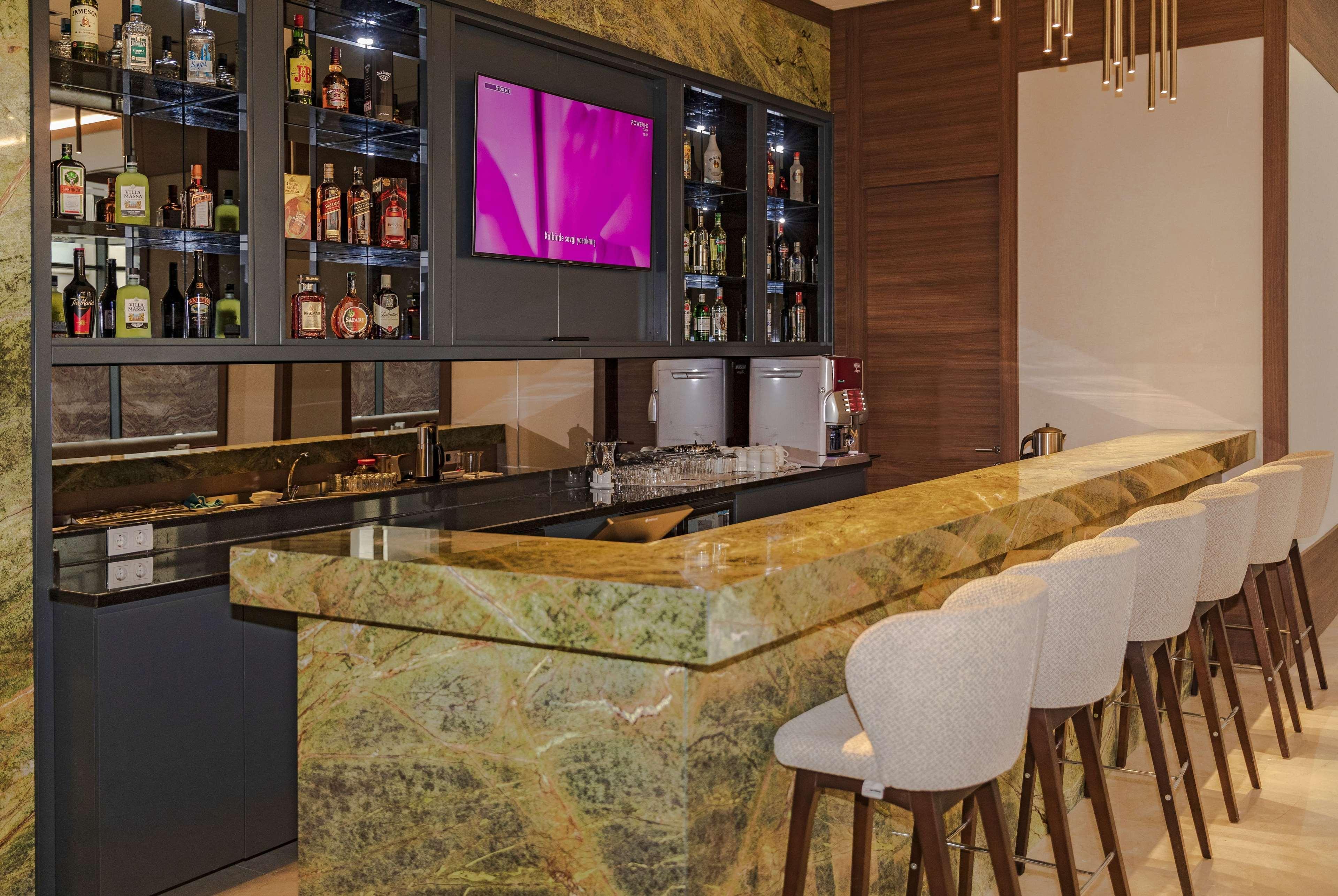 Ramada By Wyndham Beylikduzu Hotel Isztambul Kültér fotó