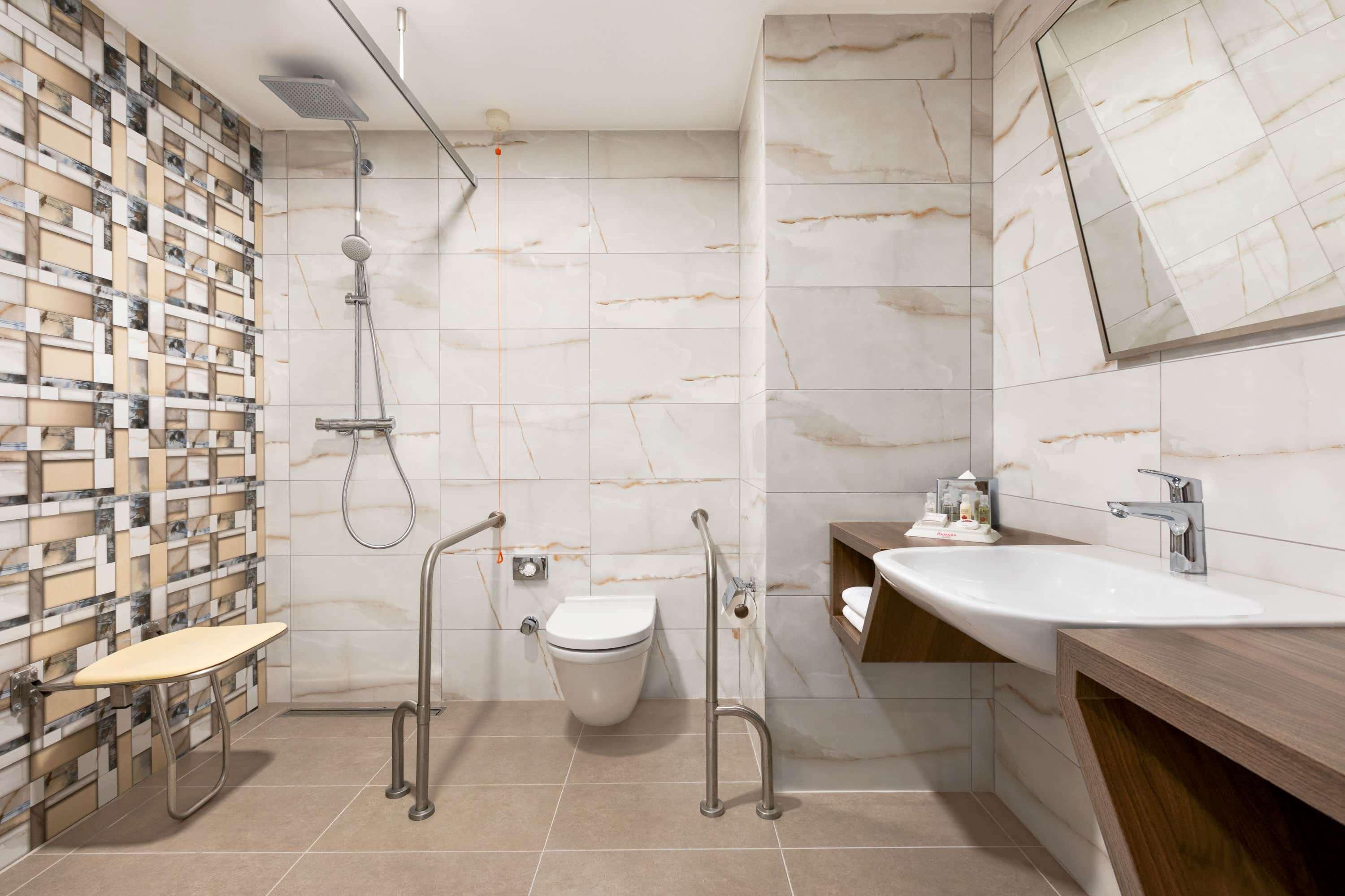 Ramada By Wyndham Beylikduzu Hotel Isztambul Kültér fotó
