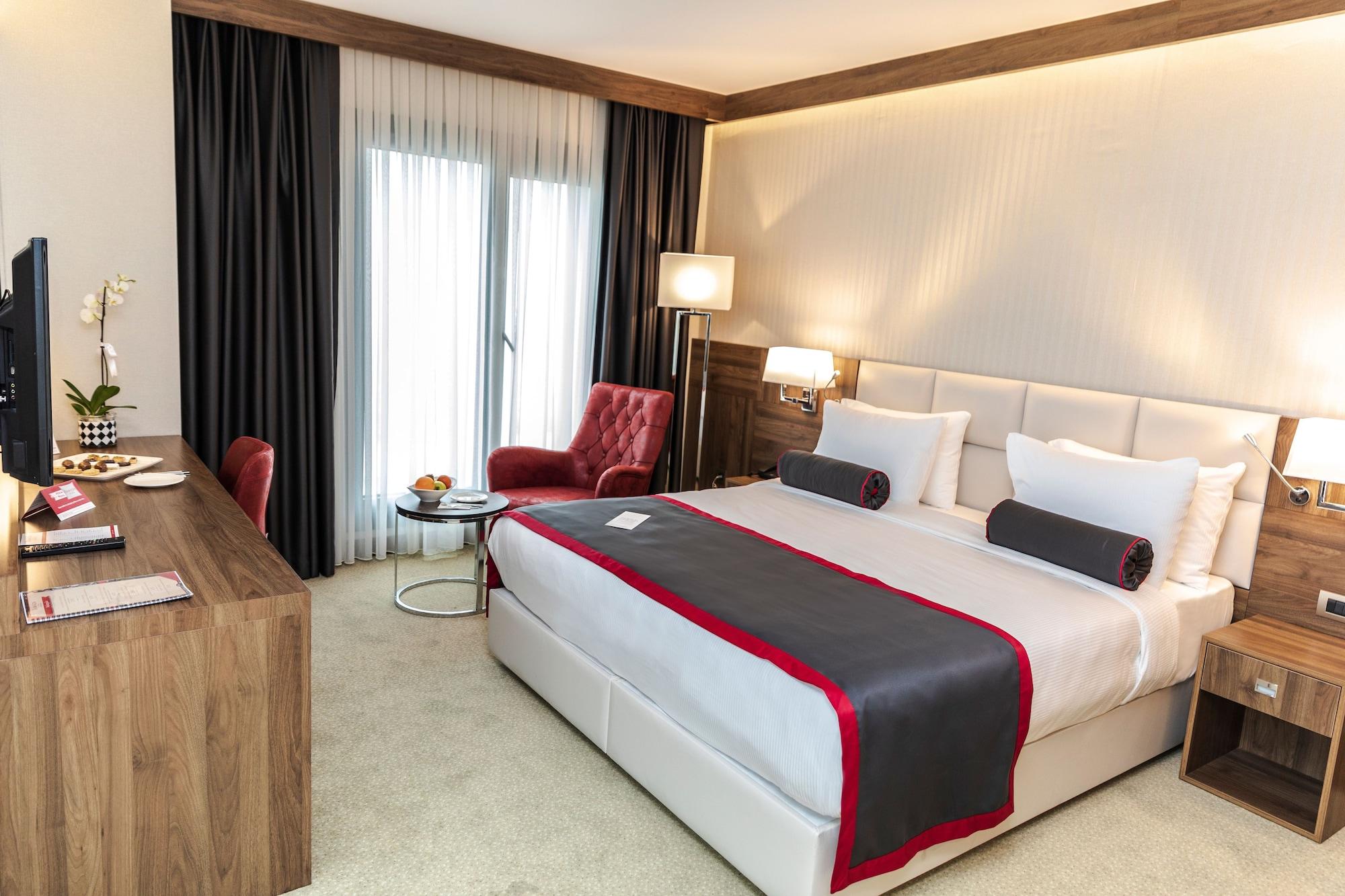 Ramada By Wyndham Beylikduzu Hotel Isztambul Kültér fotó